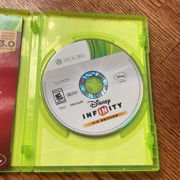 Disney Infinity Xbox 360 Game - Picture 3 of 5